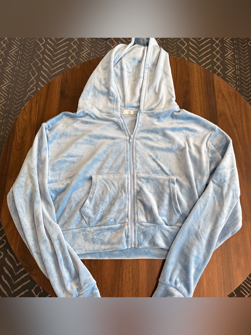 Velour cropped hoodie
